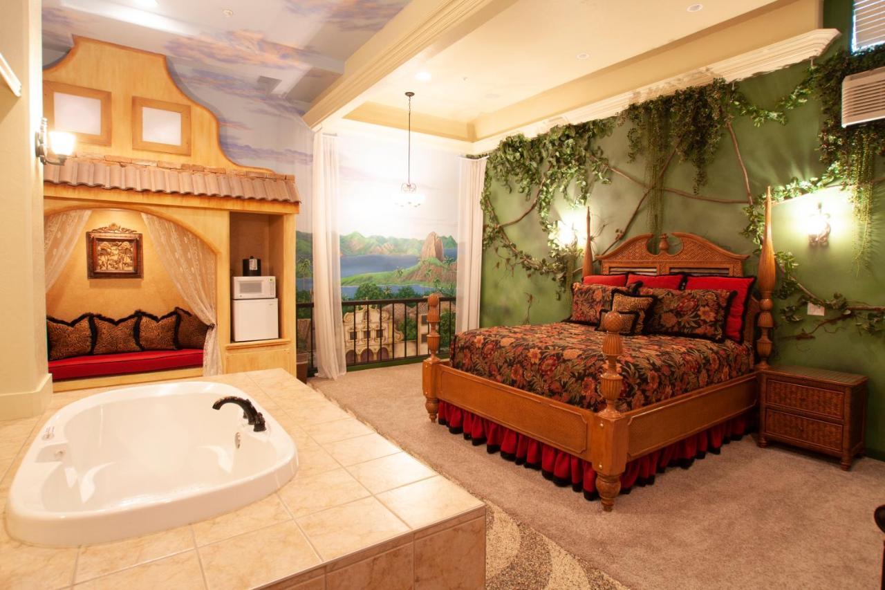 Destinations Inn Theme Rooms Айдахо-Фолс Экстерьер фото